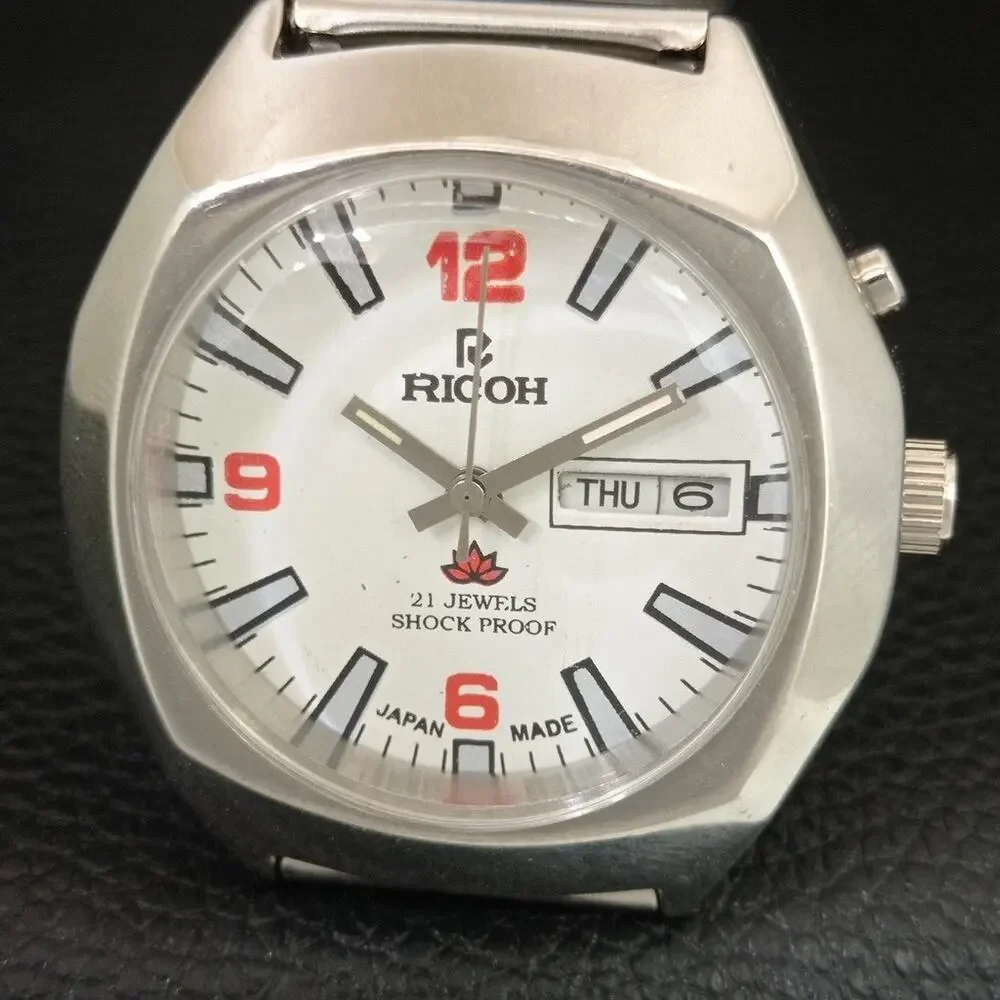 Vintage 1976 Ricoh Automatic Mens Silver Watch W/daydate & Red accents
